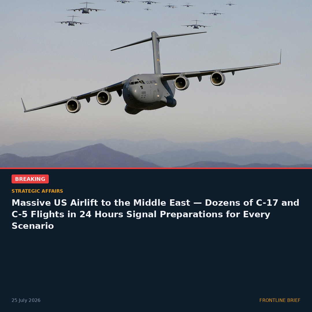 C-17 Globemaster III formation flight